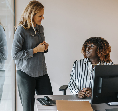 Mentor and mentee working together
